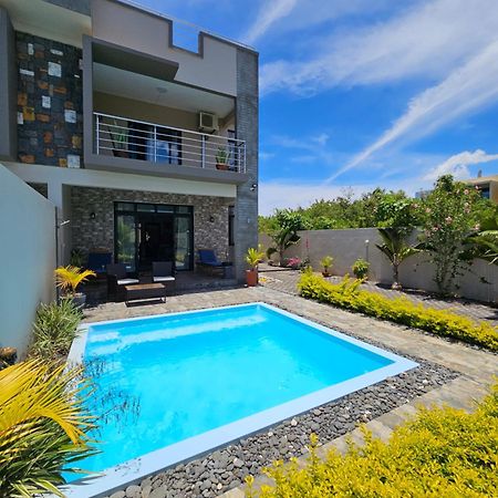 Villa Aahana - Flic En Flac Екстер'єр фото