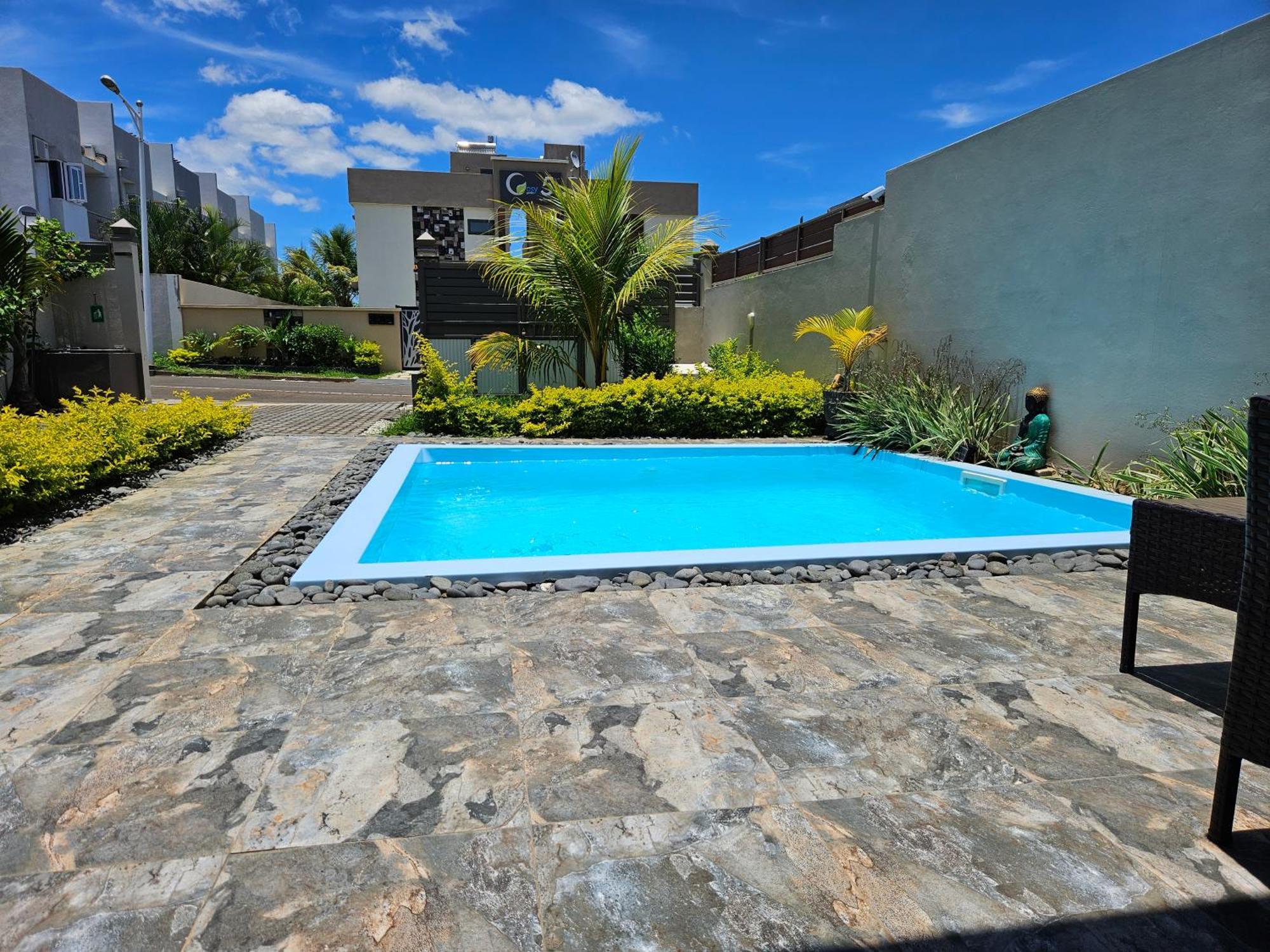 Villa Aahana - Flic En Flac Екстер'єр фото
