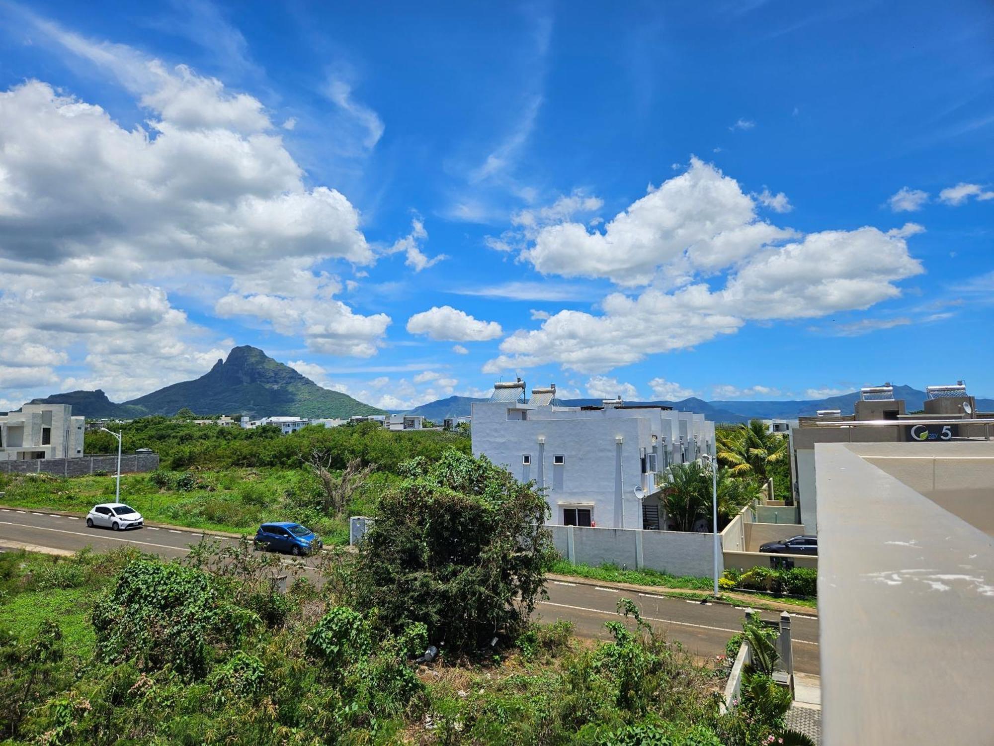 Villa Aahana - Flic En Flac Екстер'єр фото