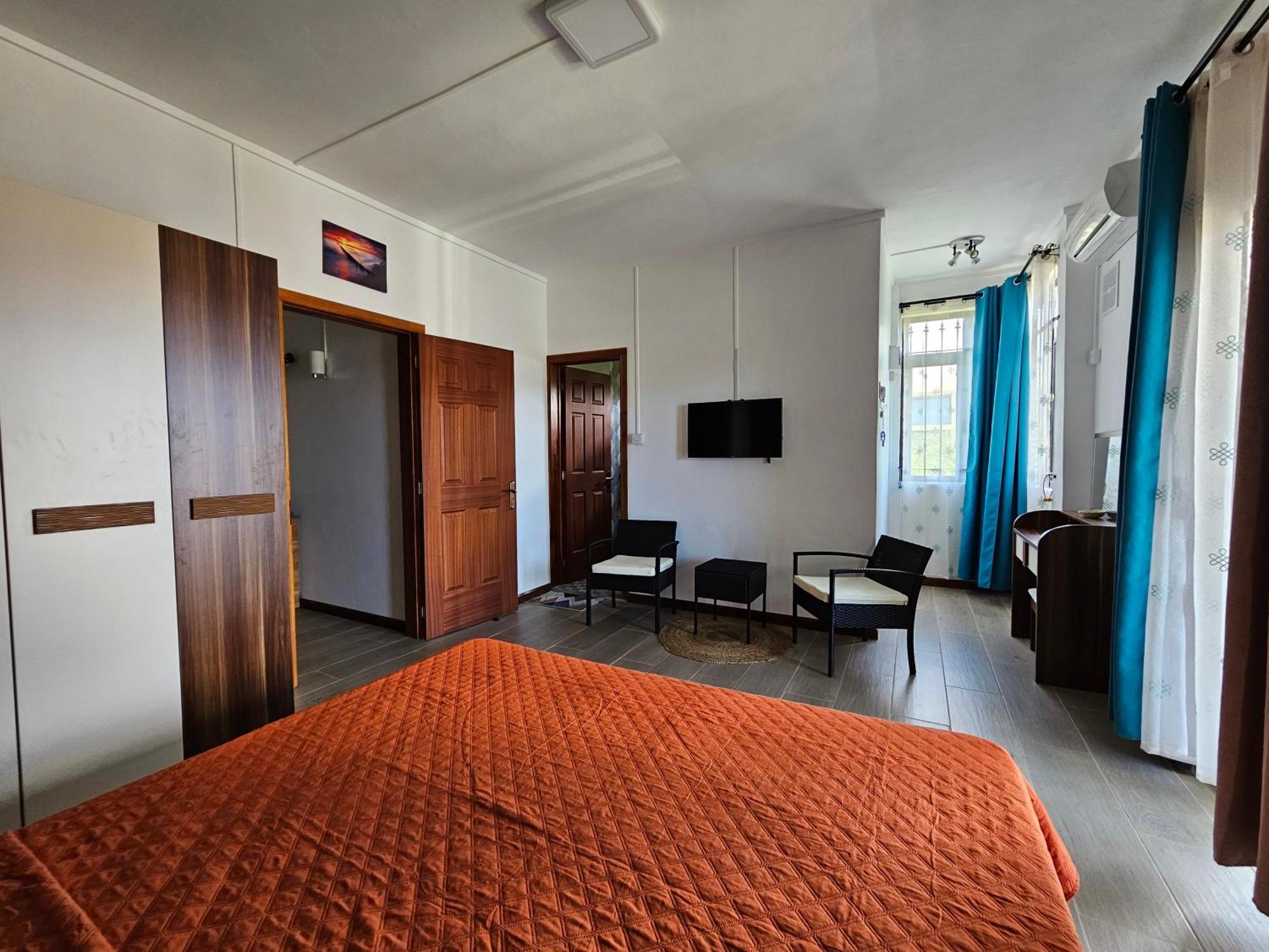 Villa Aahana - Flic En Flac Екстер'єр фото